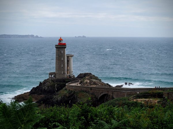 Quels sont les avantages des locations de vacances dans des phares ?