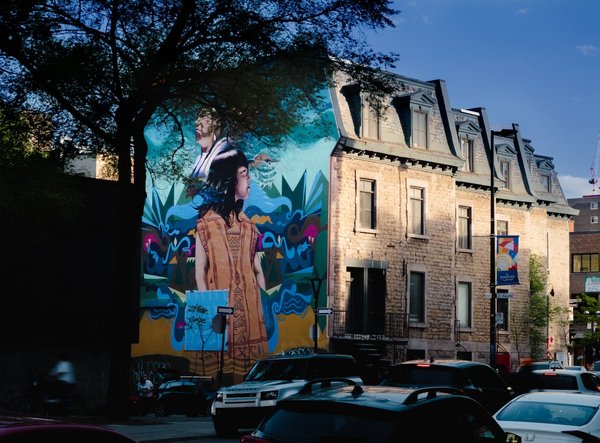 Comment organiser un voyage pour participer à des festivals de danses traditionnelles autochtones ?